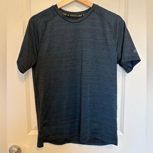 Champion Men's Dark Blue Striped Tee